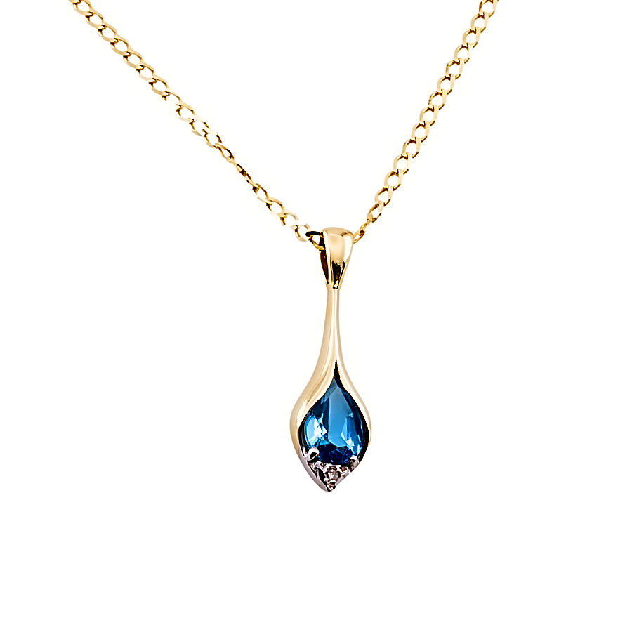 9ct gold Blue Topaz Pendant with chain